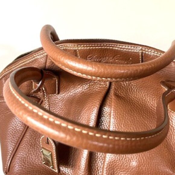 Odine Shoulder Bag Saddle Tan - Picture 9 of 15